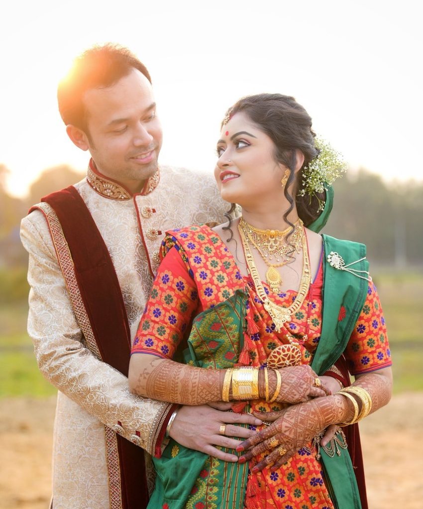 Indian Wedding Couple - Best Wedding Gift