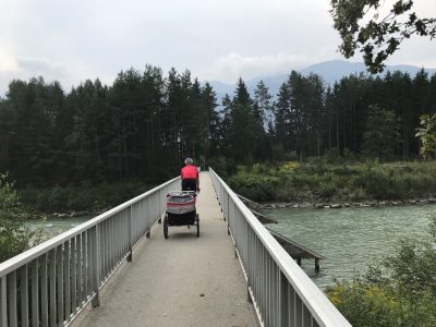 Bike packing with kids - bike trailer Burley